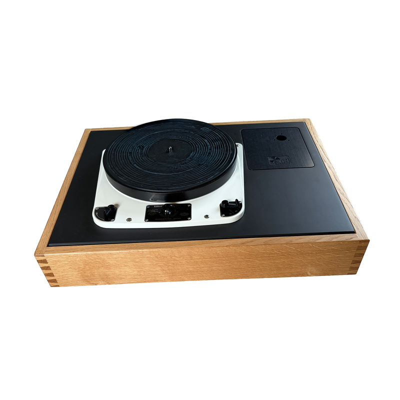 SMD Acoustics Classic Plinth