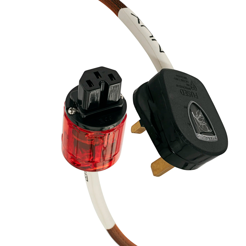 Nyx Mains Cable