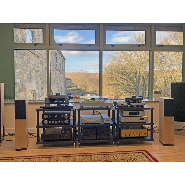 Peak HiFi add Spendor loudspeakers to product portfolio